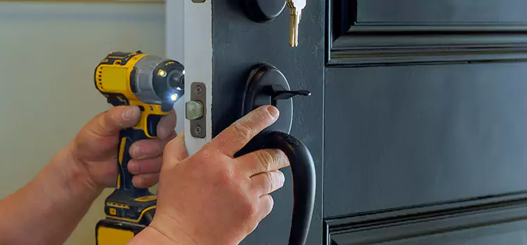Locksmith Emergency Service Martinez