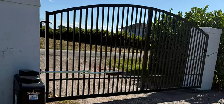 Driveway Fence Repair Martinez