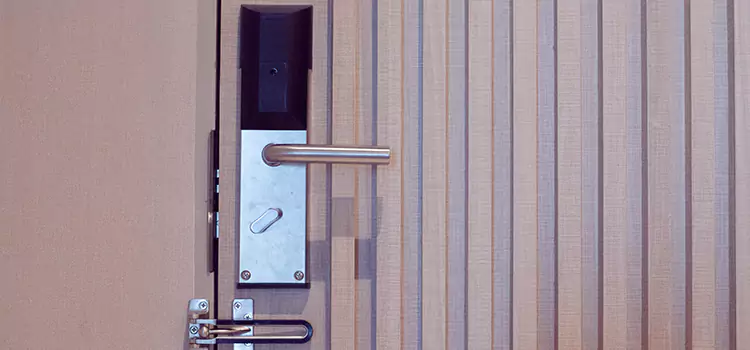 Installing a Maglock Martinez