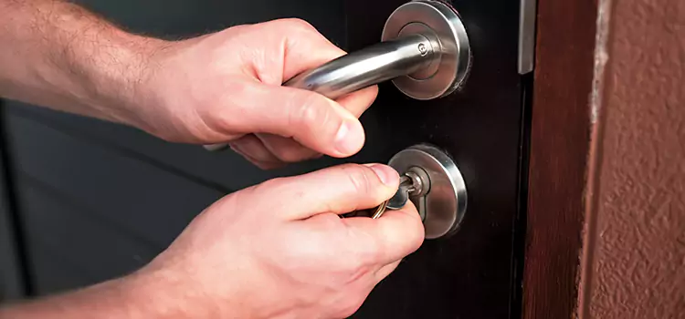 Door Closer Repair & Installation Martinez